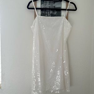 White Sequin Emmy mini dress size L